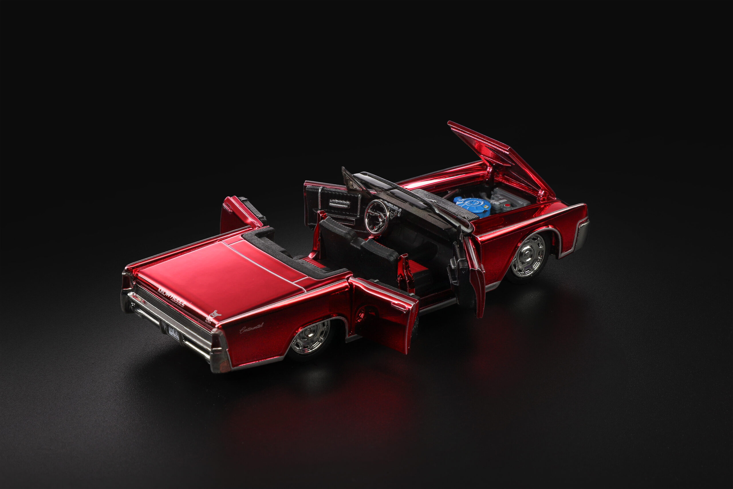 1964 Lincoln Continental Kilo Krome Red die-cast — the original Klub car