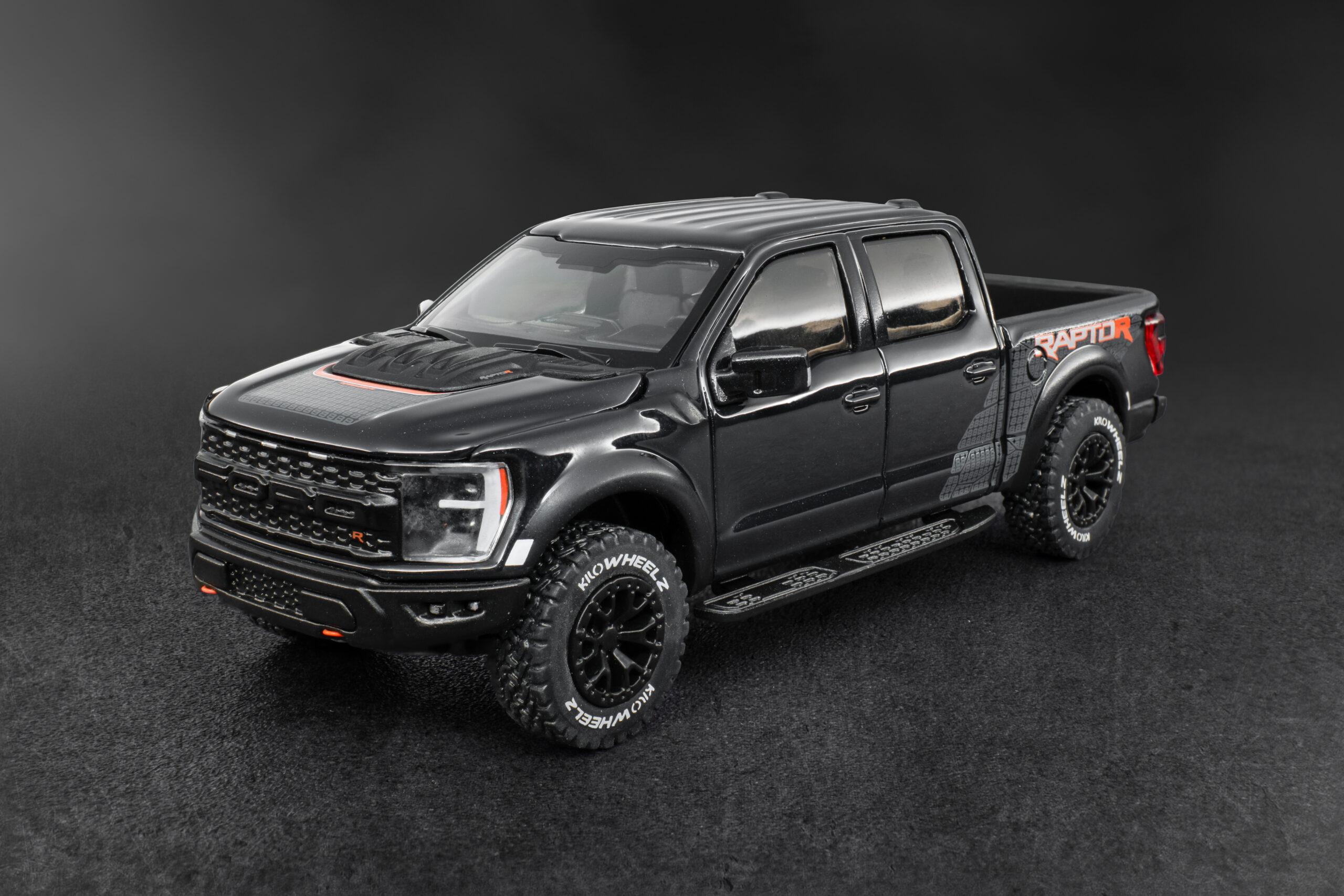 Raptor R Agate Black Metallic
